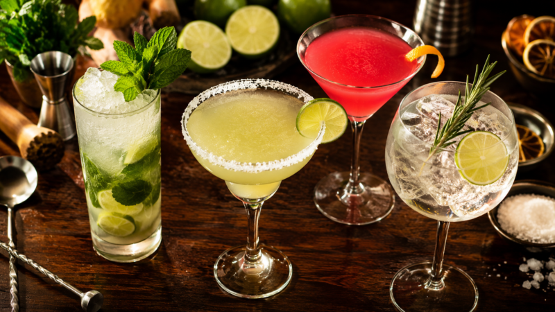 Drinks Clássicos: as Melhores Receitas para Fazer em Casa